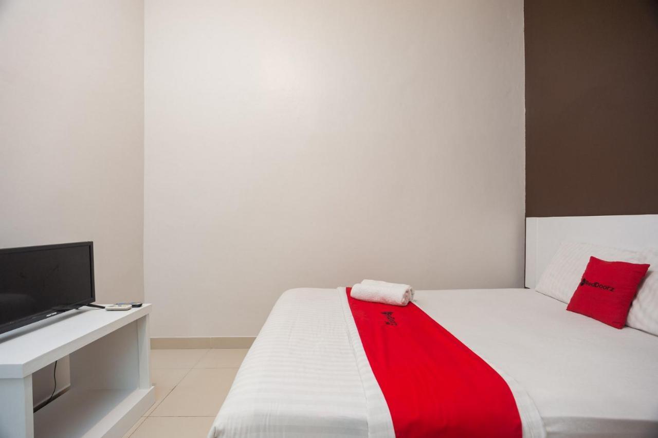 Reddoorz Syariah Near Taman Air Mancur Bogor Hotel Buitenkant foto