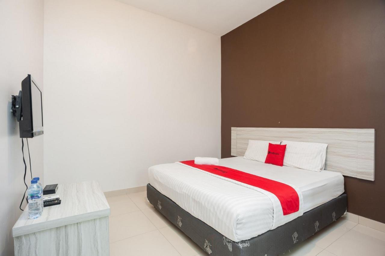 Reddoorz Syariah Near Taman Air Mancur Bogor Hotel Buitenkant foto
