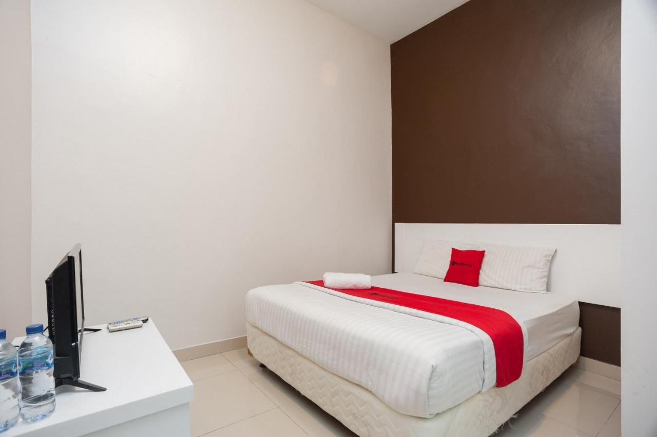 Reddoorz Syariah Near Taman Air Mancur Bogor Hotel Buitenkant foto
