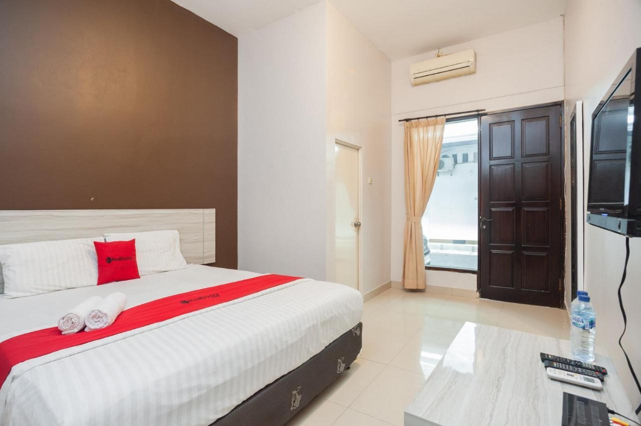 Reddoorz Syariah Near Taman Air Mancur Bogor Hotel Buitenkant foto