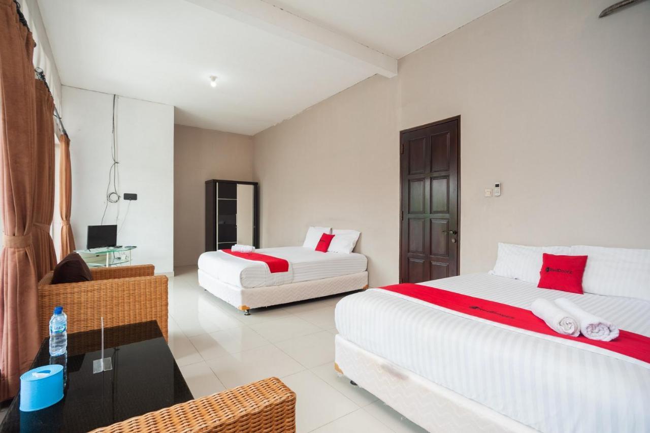 Reddoorz Syariah Near Taman Air Mancur Bogor Hotel Buitenkant foto