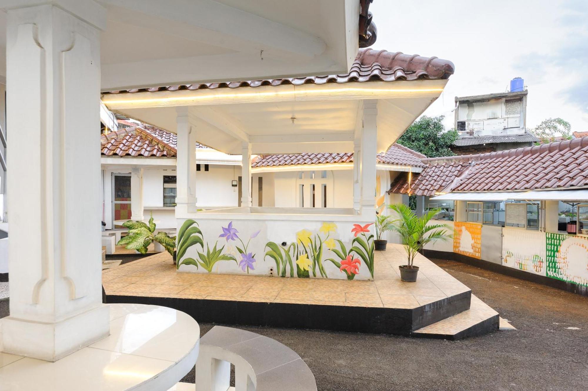 Reddoorz Syariah Near Taman Air Mancur Bogor Hotel Buitenkant foto